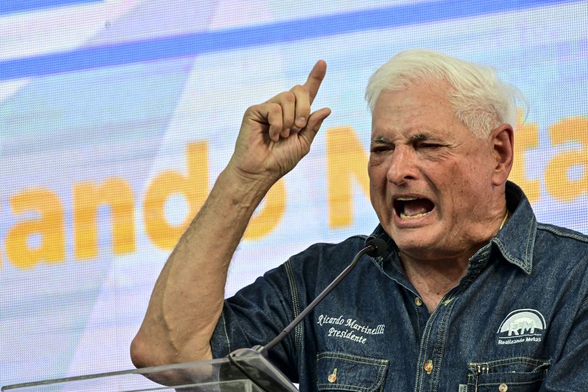 Ricardo Martinelli Tercer Expresidente En Pedir Asilo En Embajada De