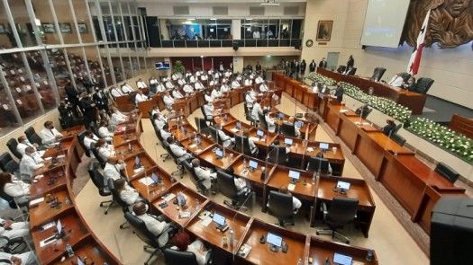 El Panameñismo podría expulsar 3 diputados que votaron por Crispiano Adames