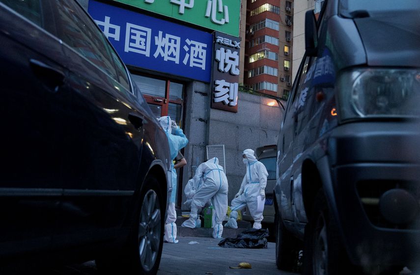 Cuarentena obligatoria para miles de habitantes de Pekín por covid.