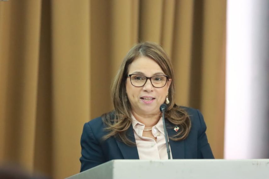 Meduca: Panamá logra avances en lectura y ciencias en PISA