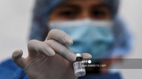 Brasil autoriza vacuna Pfizer para adolescentes mayores de 12 años