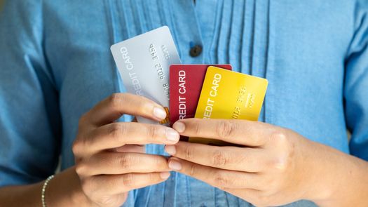 Tarjetas de crédito con una morosidad del 8%.