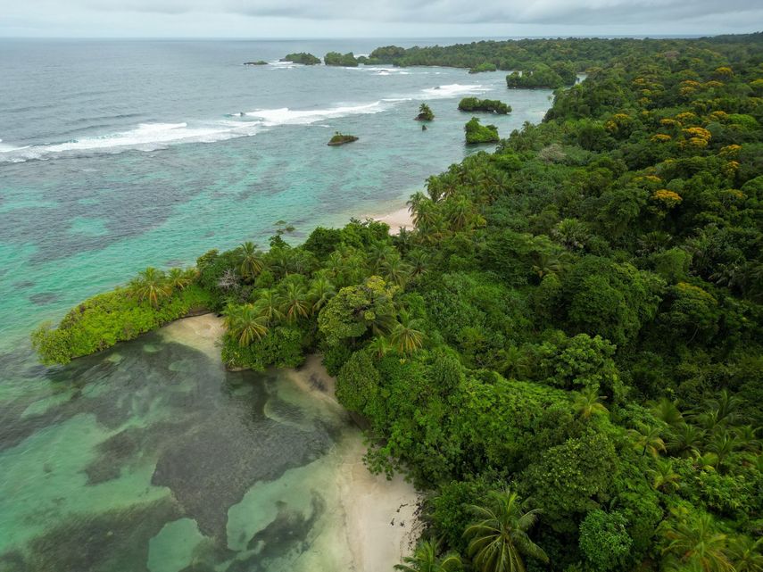 MiAMBIENTE, bocatoreños y Ngäbes acuerdan conservar la Isla Escudo de Veraguas-Degó