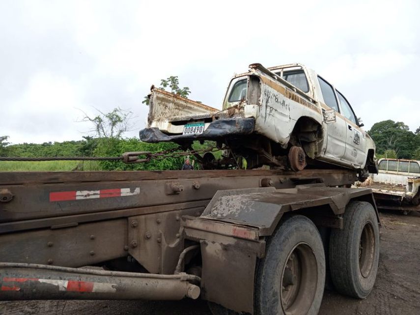 Panamá retira más de 3,700 toneladas de chatarra estatal en 2024. Panamá retira más de 3,700 toneladas de chatarra estatal en 2024.
