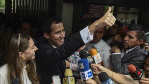 Guaidó advierte a México y Uruguay que sólo negociará para elecciones libres
