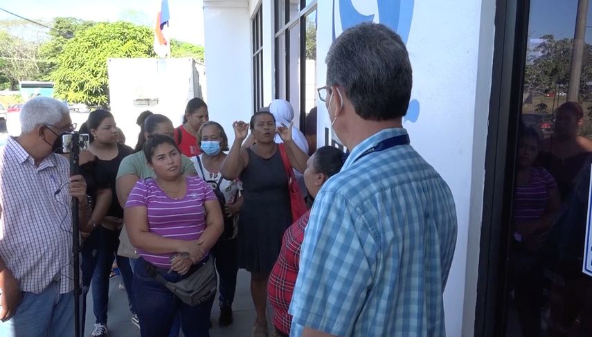 Las residentes de Las Lajitas en Chiriquí añadieron que la falta de agua también ha provocado enfermedades entre la población como molestias estomacales