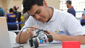 Olimpiada Mundial de Robótica organiza en Panamá el primer foro para docentes