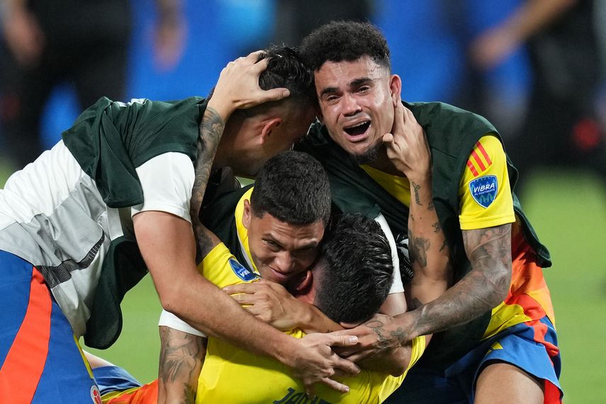 Selección Colombia rompe récords y está a un paso de la gloria