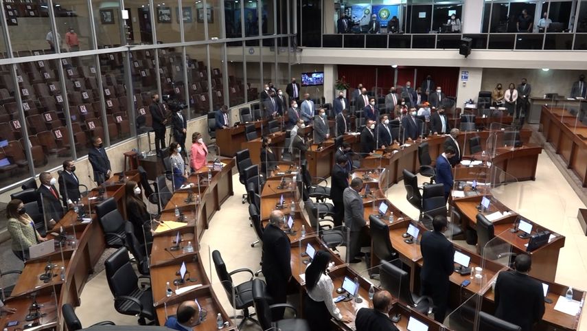 UNACHI: Proyecto sobre reelección a punto de ser aprobado