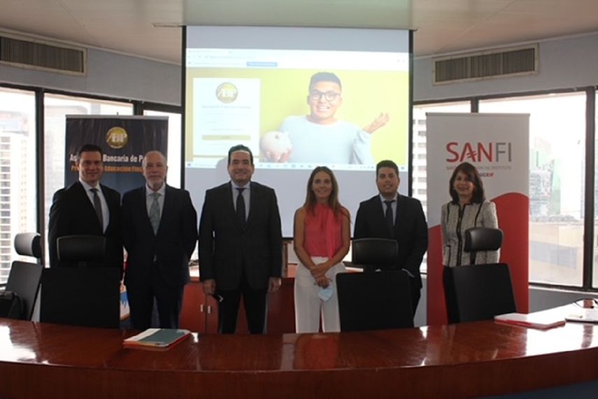 Lanzan en Panamá, Programa de Educación Financiera