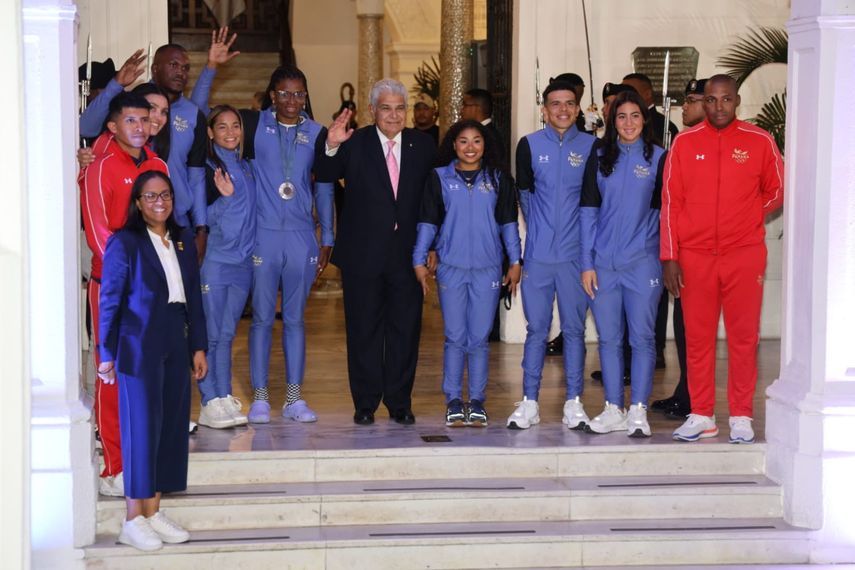 Medallista olímpica Atheyna Bylon recibirá reconocimiento de 50 mil dólares