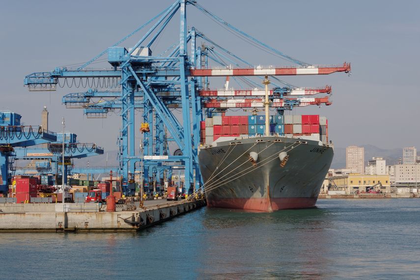 Canal de Panamá podría beneficiarse con sistema intermodal