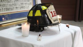 Bomberos panameños rinden honores a héroes del 11 de septiembre de 2001