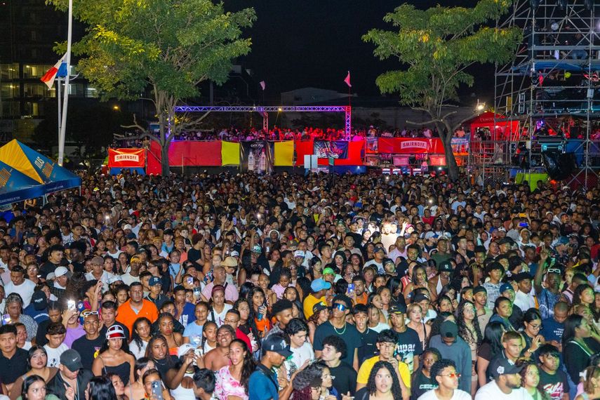 Festival Carnavalístico llenó expectativas con más de 150 mil personas asistentes