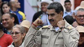 Maduro reitera que jurará como presidente en enero en paz y tranquilidad