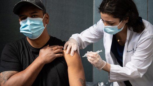 El balance de la pandemia podría ser dos a tres veces más elevado que el registrado oficialmente. AFP