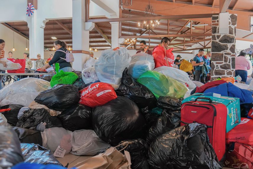 Primera Dama anuncia cierre del centro de acopio en el Parque Omar