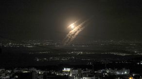Irán advirtió a EEUU que no intervenga tras su ataque a Israel