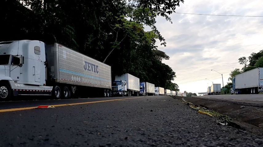 El cierre de más de 30 horas en la frontera de Panamá con Costa Rica generó pérdidas económicas