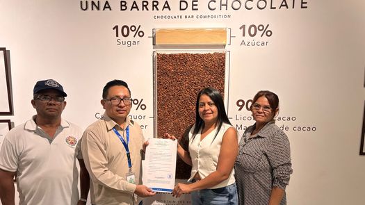 MIDA entrega certificaciones agroindustriales a empresas de café, chocolate y fertilizantes