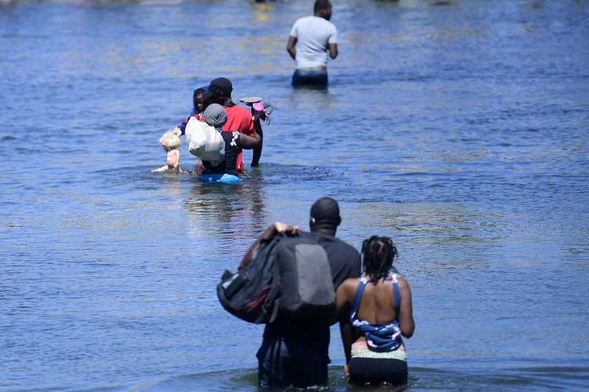 Operaciones contra migrantes no contemplar&aacute; uso de caballos