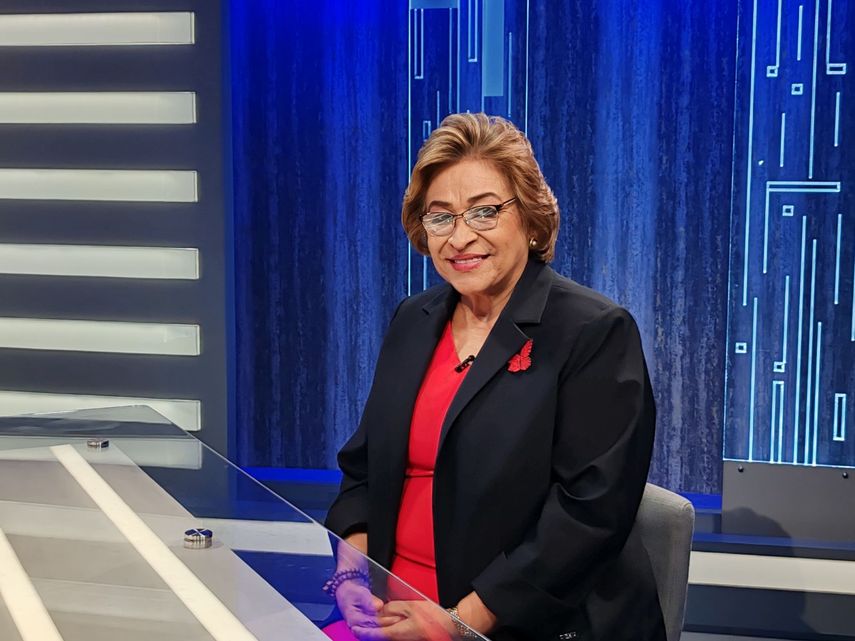 Adicciones silenciosas en mujeres: pantallas y los riesgos para el desarrollo del cerebro infantil