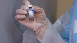 Laboratorio argentino producirá la vacuna Sputnik V contra covid-19