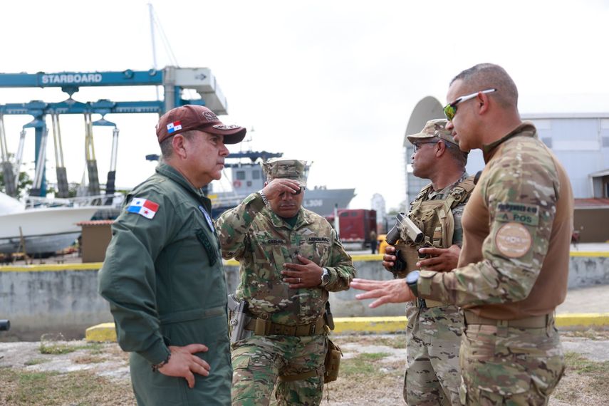 Senan mantiene búsqueda de un desaparecido tras el naufragio de embarcación