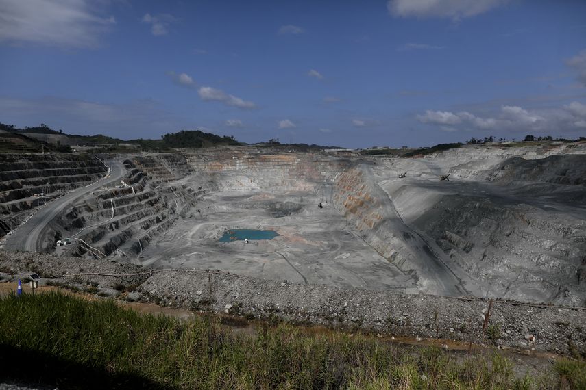 First Quantum prevé que vista final del arbitraje de mina Cobre Panamá se celebre en 2026. First Quantum prevé que vista final del arbitraje de mina Cobre Panamá se celebre en 2026.