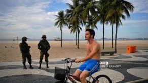 Rio de Janeiro cerrará playas y restaurantes por coronavirus