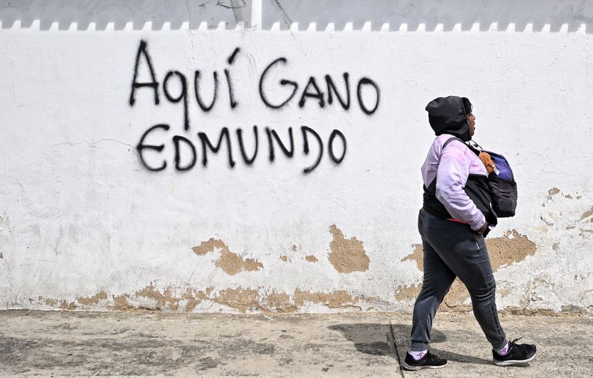 Denuncias de fraude y golpe aún resuenan en Venezuela, 3 meses después de las elecciones