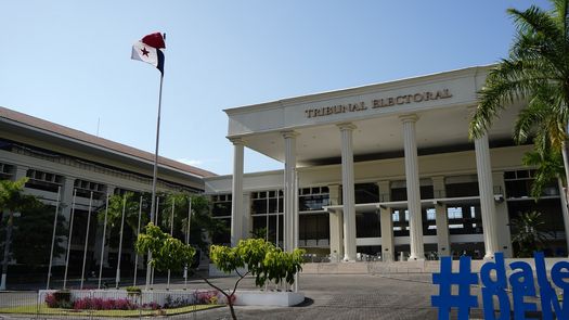Tribunal Electoral reprograma debates presidenciales por caso Martinelli