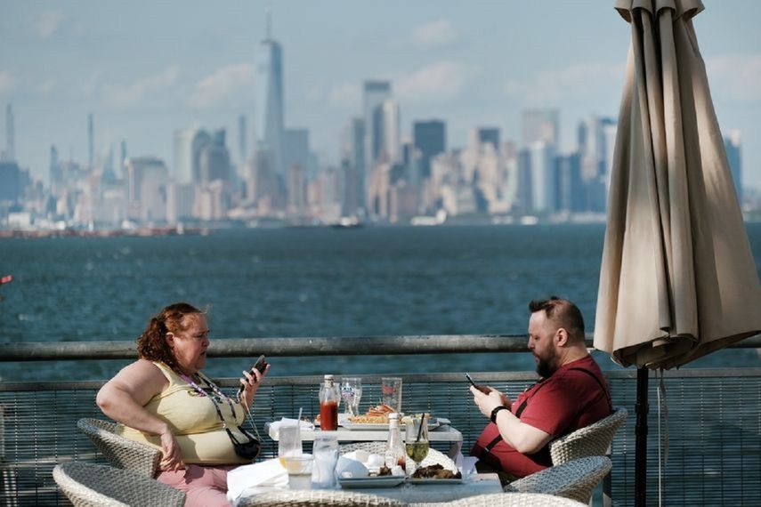 Variante Ómicron: el mundo intenta protegerse ante llegada