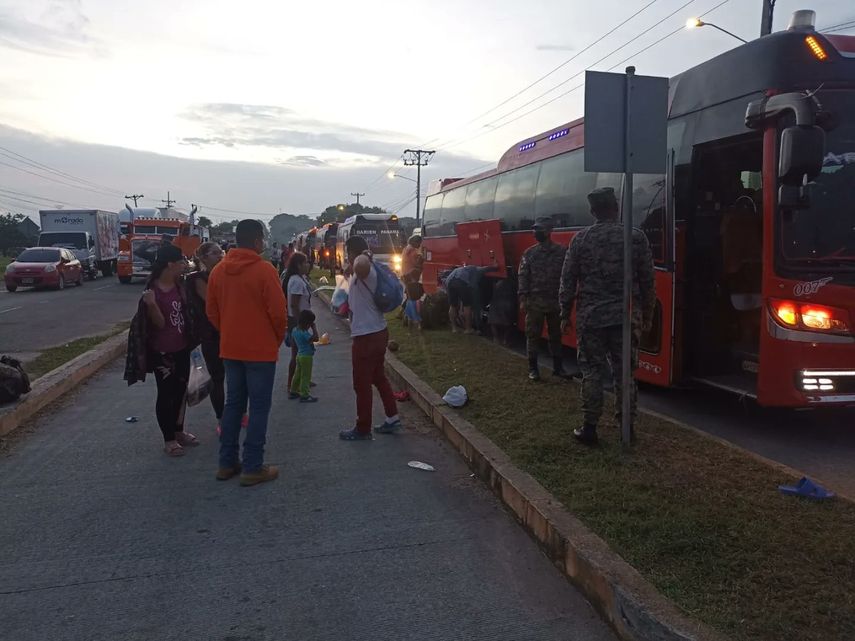 Migración sigue dando apoyo a migrantes en su viaje a EEUU