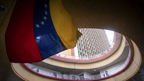 Inhabilitan a otros cinco opositores en Venezuela que aspiraban a cargos públicos