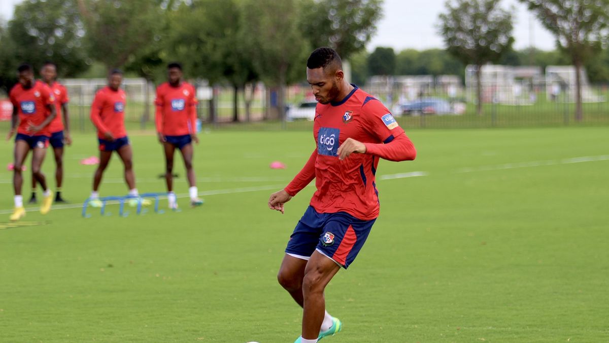 Mañana de cosas raras para la Selección de Panamá, previo a las semifinales de Copa Oro