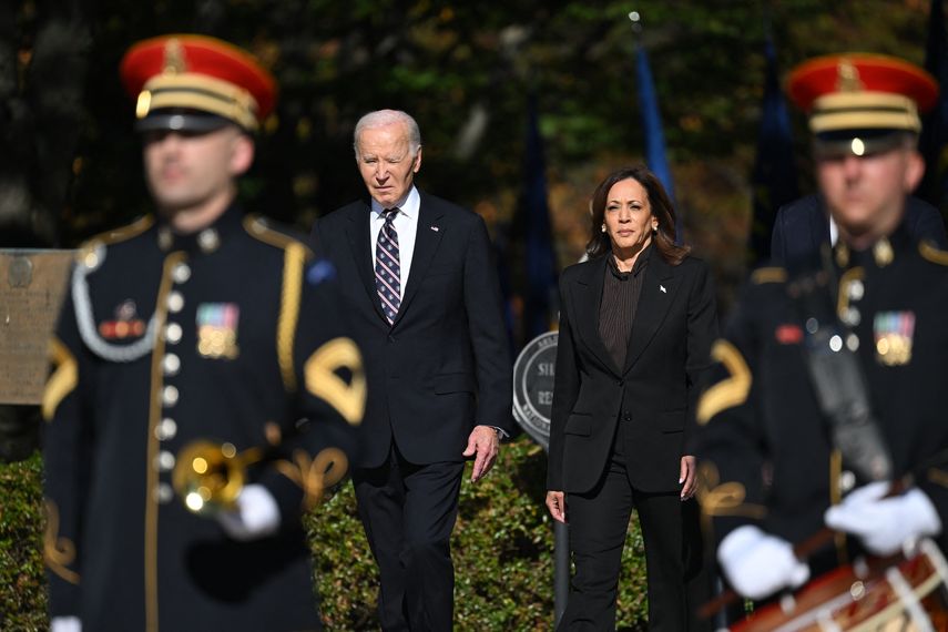 Biden y Harris reaparecen en público por primera vez desde las elecciones