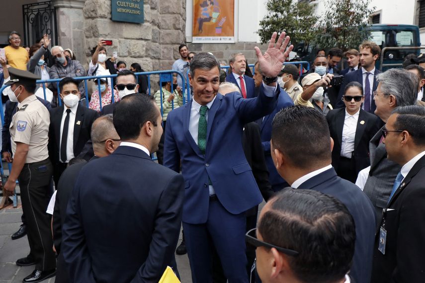 El presidente de España anotó que Madrid seguirá apoyando a Quito