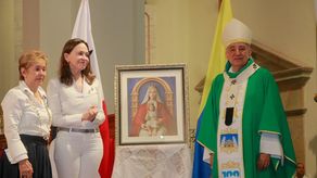 La Arquidiócesis de Panamá celebró este domingo una jornada de oración y colecta en favor de las personas afectadas por los recientes terremotos en Venezuela, durante una eucaristía presidida por el arzobispo José Domingo Ulloa en la Catedral Basílica Santa María la Antigua.