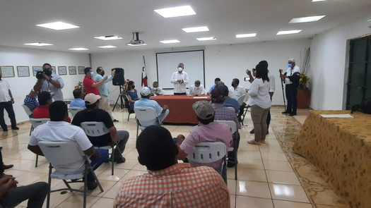 Productores de arroz llegan a negociación con el MIDA