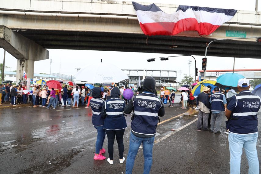 Defensoría del Pueblo reitera el llamado a apertura de vías