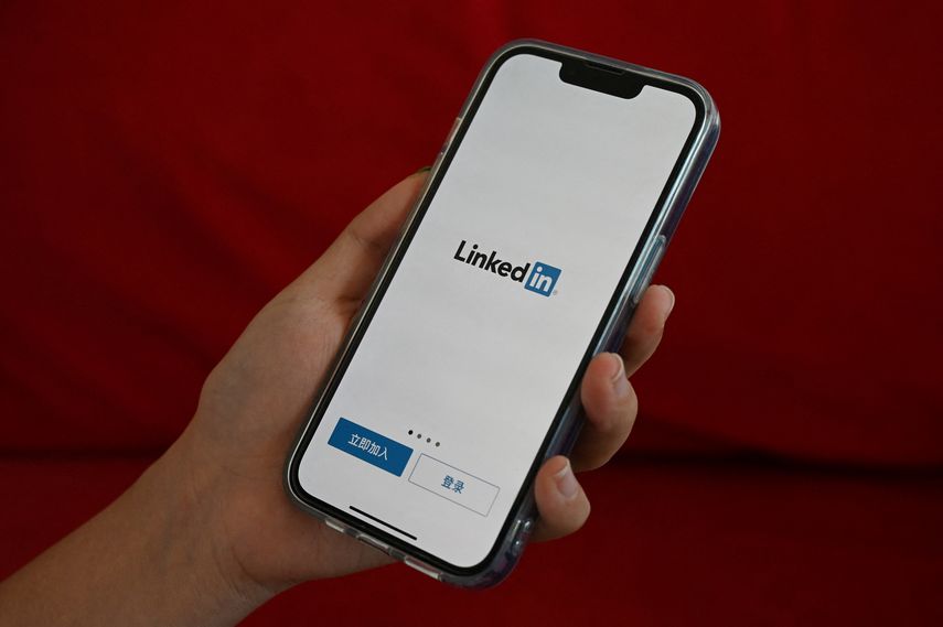 LinkedIn cerrará su última aplicación disponible en China.
