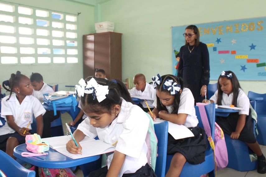 Meduca: Este viernes 21 de marzo es día regular de clases a nivel nacional