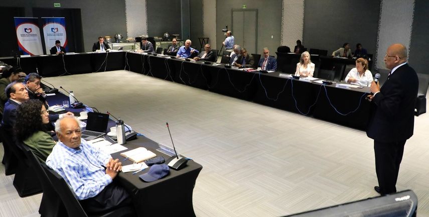 &ldquo;Las perspectivas de Panam&aacute; son favorables, seguiremos siendo uno de los pa&iacute;ses con mayor crecimiento de la regi&oacute;n y del mundo", dijo el ministro del MEF. &nbsp;