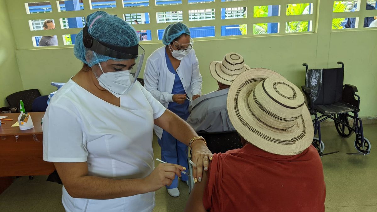 Panamá adopta las tres dosis como esquema completo de vacunación contra covid-19
