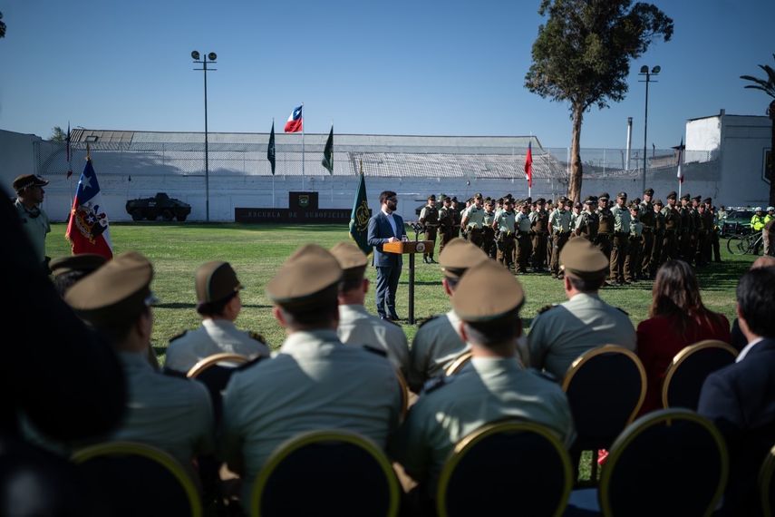 Gabriel Boric anuncia expulsión de inmigrantes irregulares