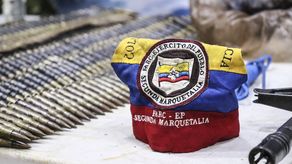 Colombia y disidentes de FARC aplazan negociaciones de paz