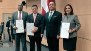 Asamblea ratifica a Eduardo Ulloa como nuevo procurador