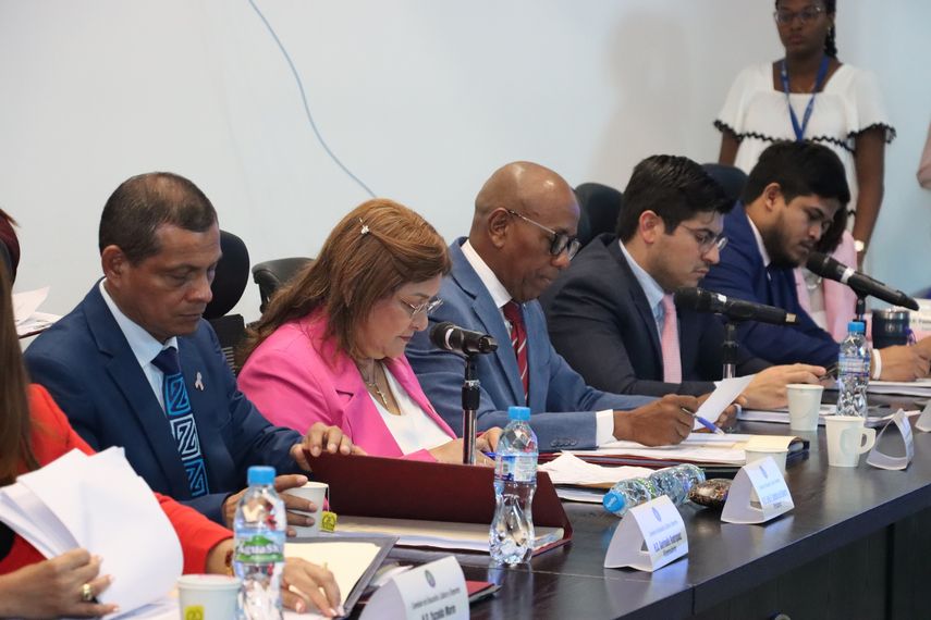 Asamblea aprueba en primer debate inversión del 1% del PIB en ciencia y tecnología