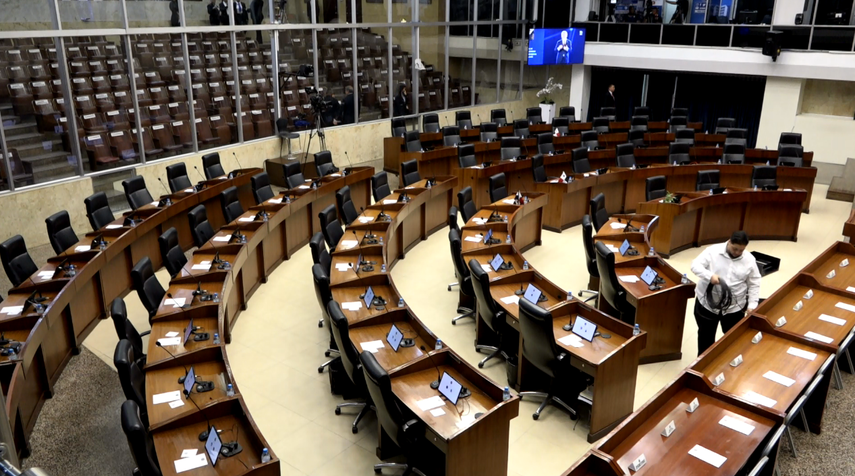 Modificaciones al reglamento interno de la Asamblea Nacional sigue en discusión.